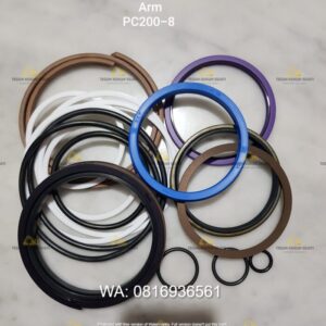 Seal Kit Arm PC200-8 SKF